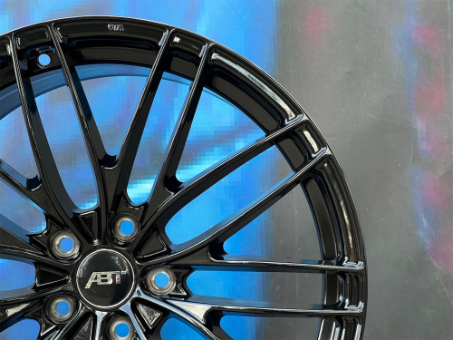 Комплект (4 шт) MS Wheels Q007 9j-20 5*112 ET35 d66,6 GB