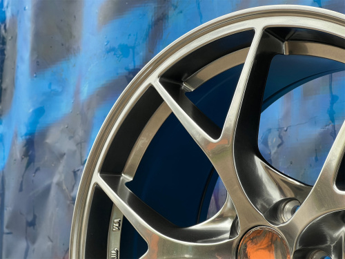 Комплект (4 шт) Sakura Wheels SH7003 8,5j-18 5*100 ET40 d73,1 HB
