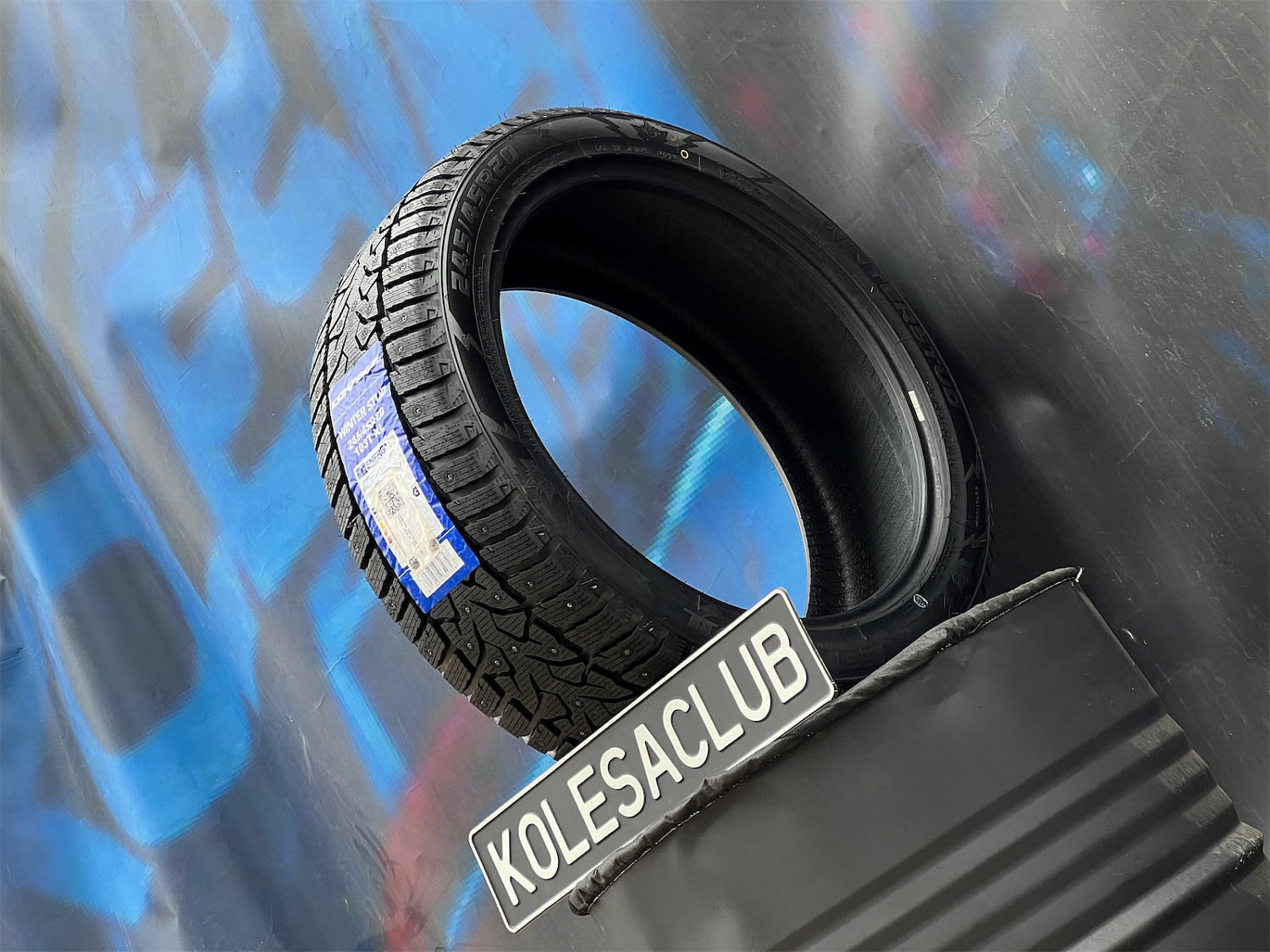 Комплект (4 шт) Compasal Winter Stud 245/45 R20 103T
