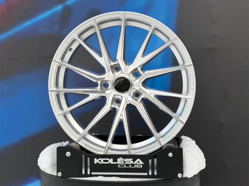 WH Wheels TF366 8j-18 5*120 ET35 d72,6 SMF