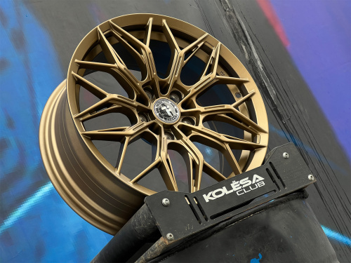 Комплект (4 шт) Titan Forged FA796 8,5j-19 5*114,3 ET35 d73,1 MBr