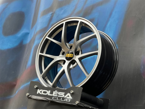 BBS Design RI-D 7,5j-17 5*108 ET40 d73,1 HB