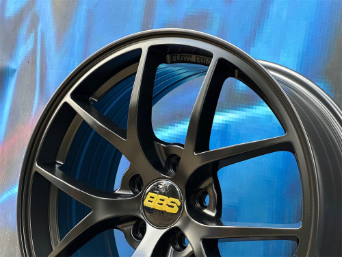 BBS Design RI-D 7,5j-17 5*100 ET40 d73,1 MB