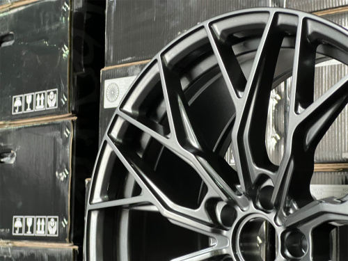 KC Wheels ZP7 10j-20 5*112 ET40 d66,6 GM задние