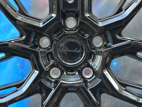 Комплект (4 шт) KC Wheels ART908 8,5j-20 5*114,3 ET45 d73,1 GB