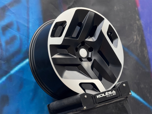 Kahn Type 33 9,5j-22 5*120 ET42 d72,6 MBF