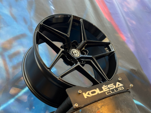 KC Wheels FF11 8,5j-19 5*114,3 ET35 d67,1 MB передние