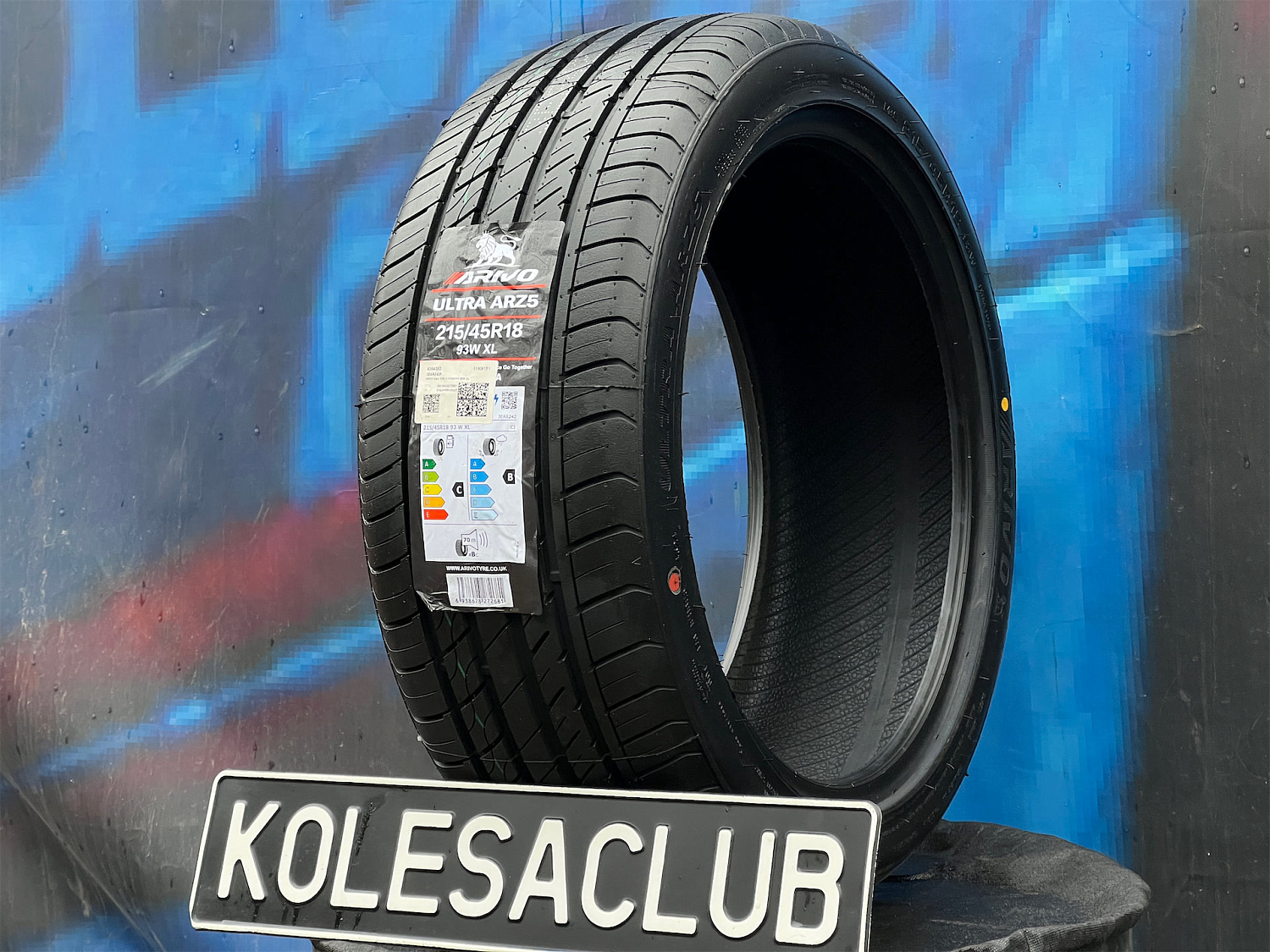 Arivo Ultra ARZ5 215/45 R18 93W
