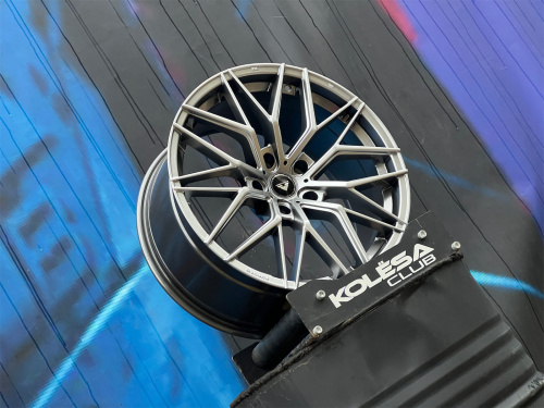 Vorsteiner Design VFF107 8,5j-19 5*114,3 ET38 d73,1 HB