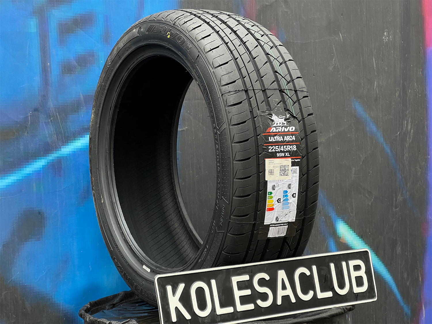 Arivo Ultra ARZ4 225/45 R18 95W