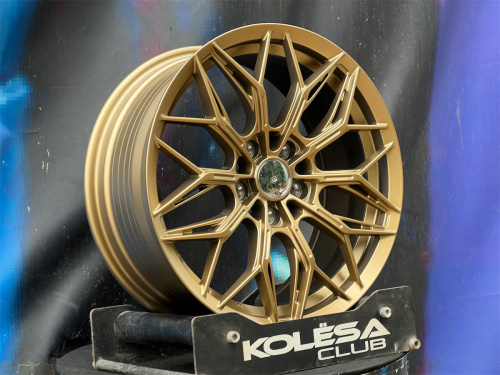 KoKo Wheels FF594 8,5j-19 5*114,3 ET35 d73,1 MBr