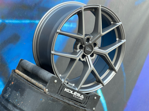Rizo RS8 9,5j-19 5*108 ET38 d63,3 MG задние