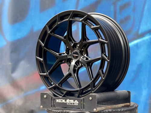 Комплект (4 шт) Vossen Design LC3 8,5j-20 5*108 ET35 d73,1 MB