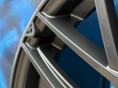 Комплект Vorsteiner Design VFF107 8,5j-19 5*120 et35 d72,6 и 9,5j-19 5*120 d72,6 GM