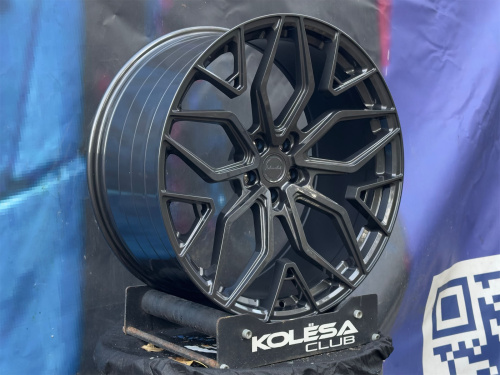 Комплект KC Wheels ART701 10,5j-22 5*112 et35 d66,6 и 9,5j-22 5*112 d66,6 GM