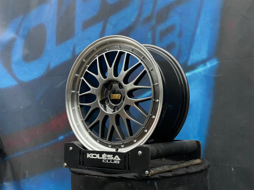 Комплект (4 шт) KC Wheels LM 8j-18 5*108 ET35 d73,1 HBPL