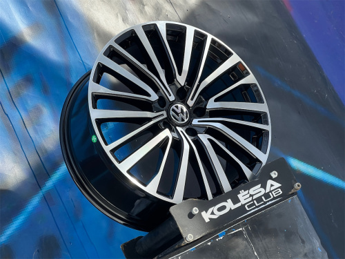 Комплект (4 шт) BW Wheels 6129 8,5j-20 5*120 ET45 d65,1 GBF