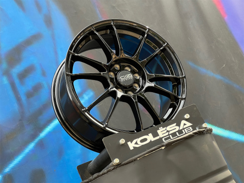 Комплект (4 шт) OZ Racing Design Ultraleggera 7,5j-17 4*114,3 ET40 d73,1 GB