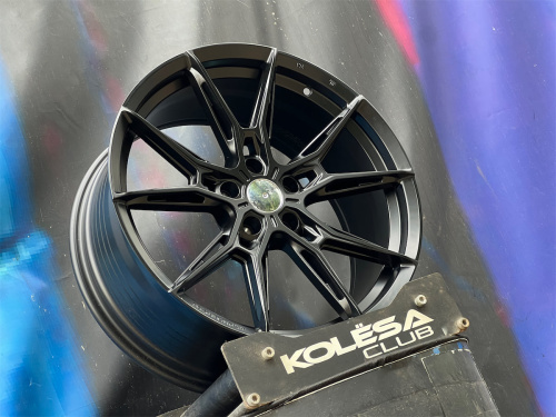 KoKo Wheels FF597 8,5j-19 5*114,3 ET35 d73,1 MB