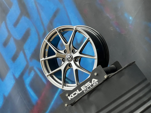 HRE Design P101 7,5j-17 5*114,3 ET35 d73,1 HB