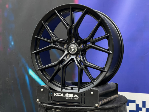 Комплект (4 шт) Titan Forged FA799 8,5j-20 5*114,3 ET35 d73,1 MB