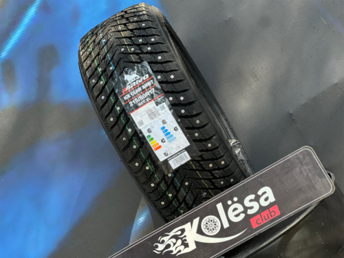 Arivo Ice Claw ARW7 215/50 R17 95T