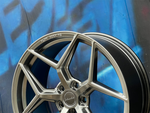Комплект (4 шт) KC Wheels 269 8,5j-20 5*114,3 ET40 d67,1 HB
