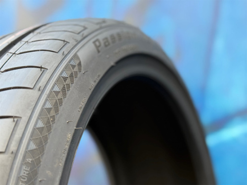 Kustone Passion P9 235/40 R19 96W