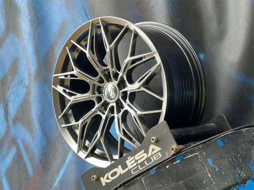 Комплект (4 шт) Koko Wheels FF594 7,5j-17 5*120 ET35 d72,56 TS