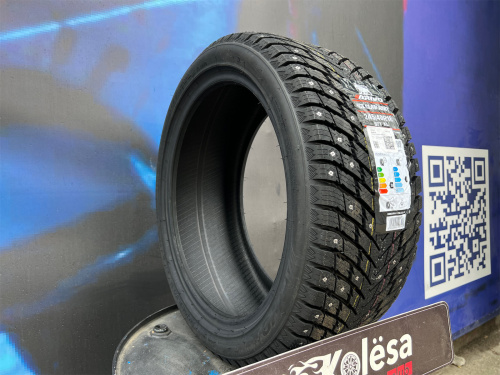 Комплект (4 шт) Arivo Ice Claw ARW7 245/40 R18 97T