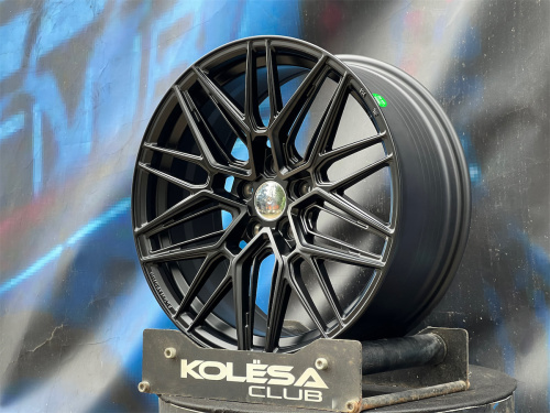 Комплект (4 шт) KoKo Wheels FF581 8j-18 5*112 ET38 d66,45 MB