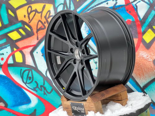 Комплект (4 шт) KoKo Design SL547 8j-18 5*105 ET38 d56,6 MB