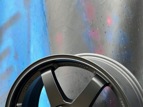 Комплект (4 шт) KoKo Wheels FF218 8j-18 5*114,3 ET38 d73,1 MB