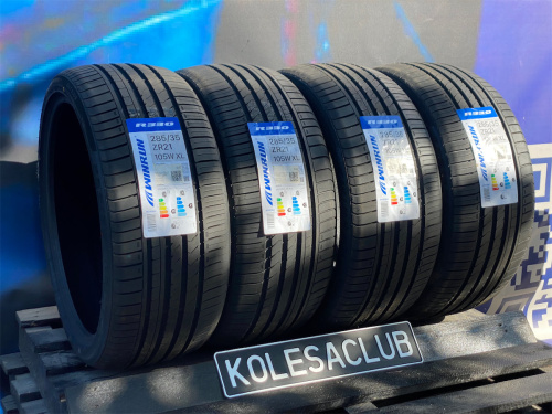 Комплект (4 шт) Winrun R330 285/35 R21 105W