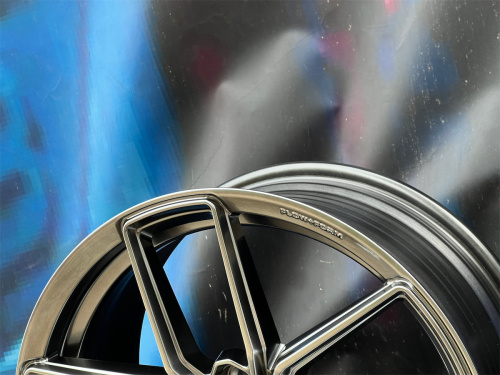 Комплект (4 шт) Koko Wheels FF138 7,5j-17 5*108 ET38 d73,1 TS