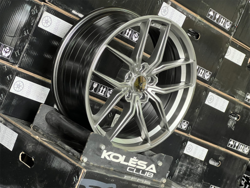 KC Wheels FF21 7,5j-17 5*120 ET35 d72,6 HB