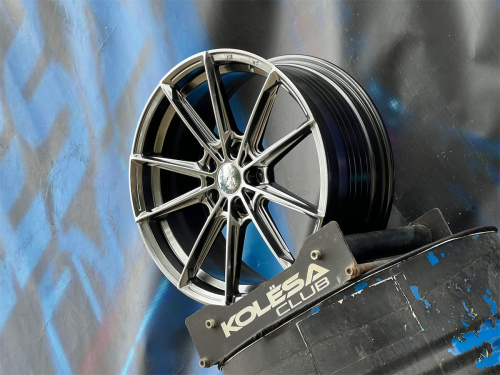 Комплект (4 шт) Koko Wheels FF600 7,5j-17 5*108 ET38 d73,1 TS