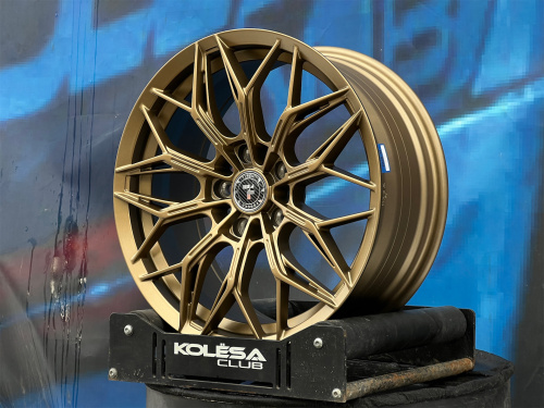 Комплект (4 шт) Titan Forged FA796 8,5j-19 5*114,3 ET35 d73,1 MBr
