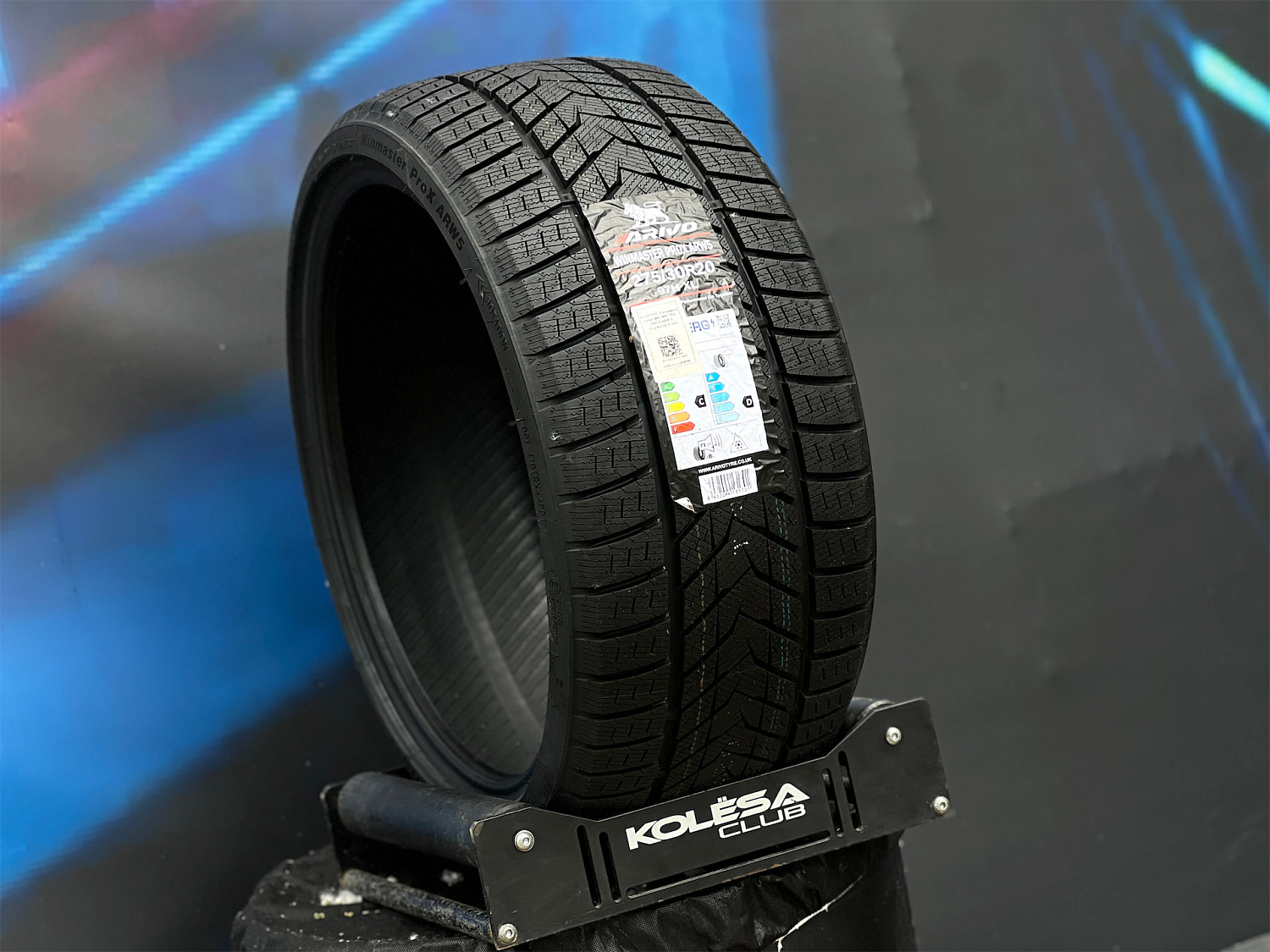 Arivo Winmaster ProX ARW5 275/30 R20 97H