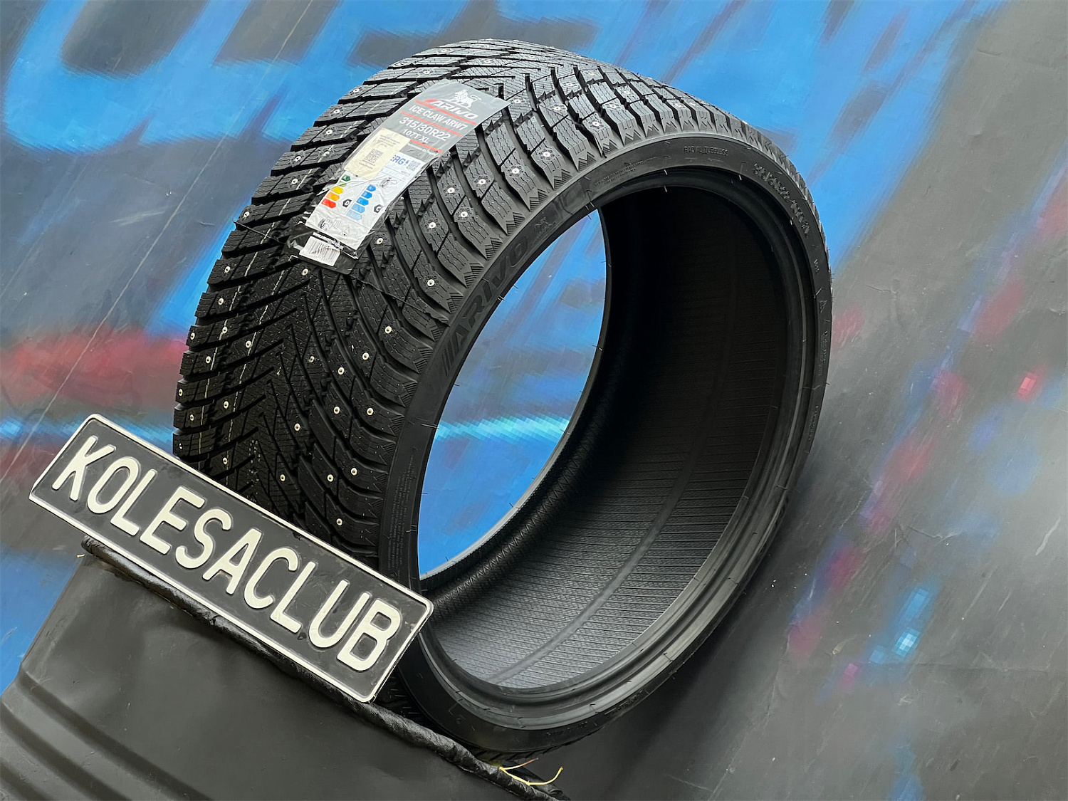 Arivo Ice Claw ARW7 315/30 R22 107T