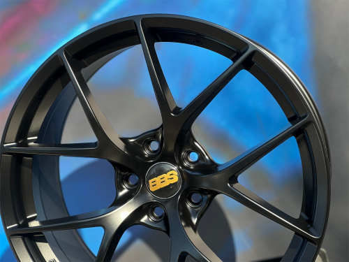 Комплект (4 шт) BBS Design CI-R 7,5j-17 5*108 ET40 d73,1 MB