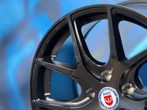 HRE Design P101 7,5j-17 5*112 ET35 d66,6 MB