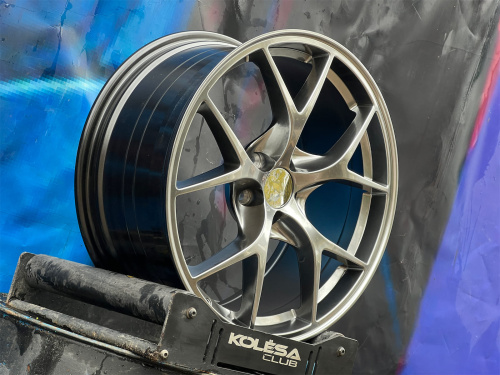 Комплект (4 шт) Sakura Wheels SH7003 8,5j-18 5*100 ET40 d73,1 HB