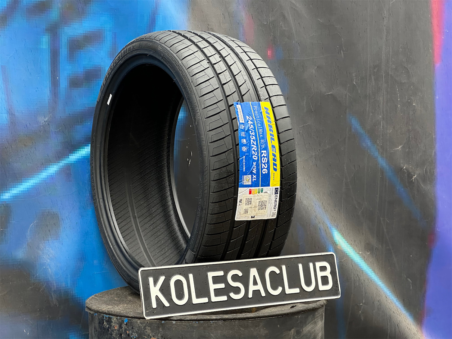 Habilead RS26 245/35 R20 95W