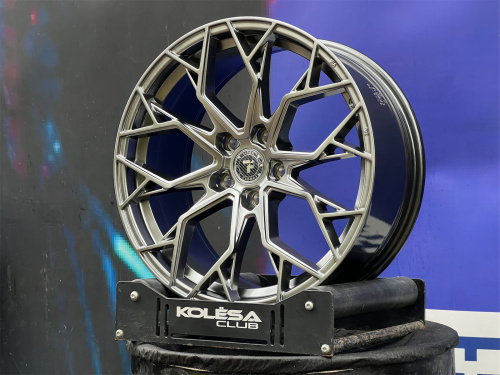 Комплект (4 шт) Titan Forged FA624 8,5j-18 5*108 ET35 d73,1 HB