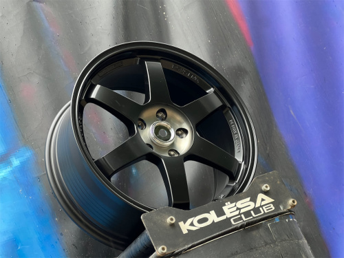 Комплект (4 шт) KoKo Wheels FF218 8j-18 5*114,3 ET38 d73,1 MBFL