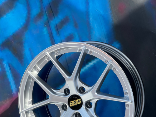 BBS Design RI-S 8j-18 5*114,3 ET35 d73,1 HSML