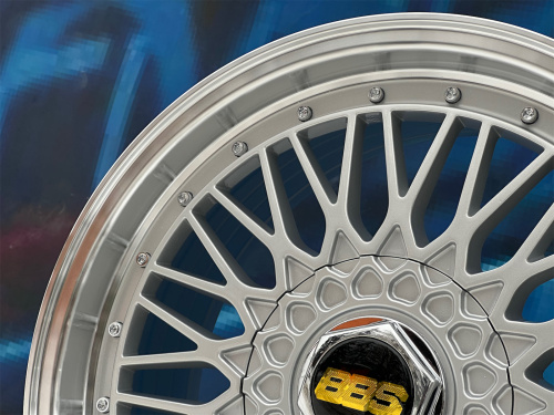 BBS Design RS 7,5j-17 5*100 ET38 d73,1 SML