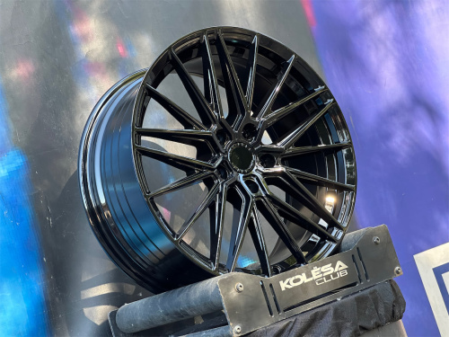Комплект (4 шт) RGW G47FF 8j-18 5*114,3 ET35 d73,1 GB
