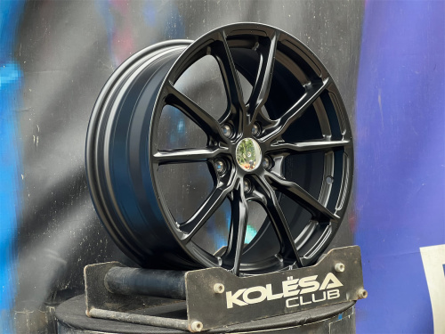Комплект (4 шт) KoKo Wheels FF593 8j-18 5*112 ET38 d66,45 MB